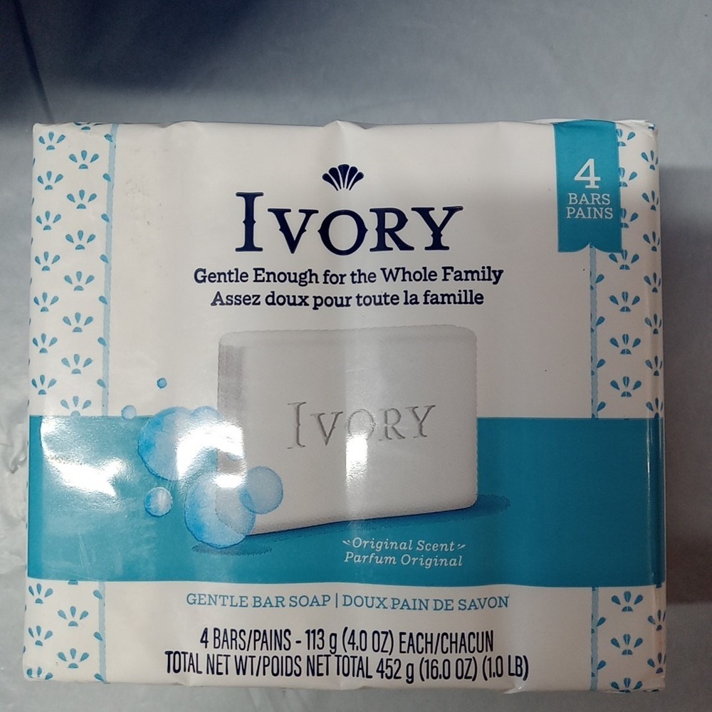 Ivory Bar Soap Original Scent For All Skin Types Pure Clean and Simple 4 Bars
